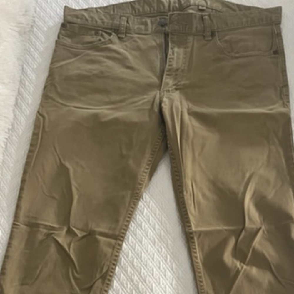 Bills Khakis Slim Fit